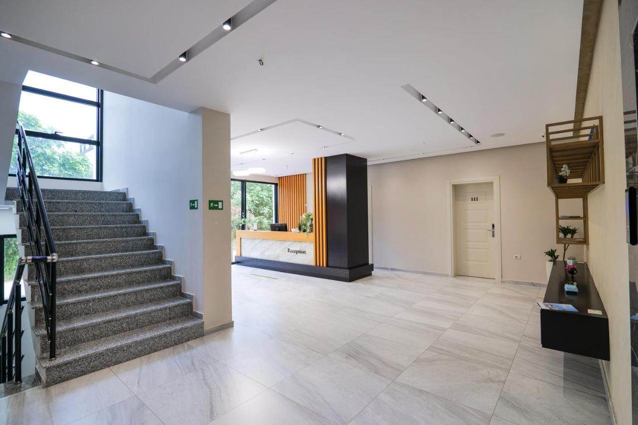 Hotel Roalb Radhime Ngoại thất bức ảnh