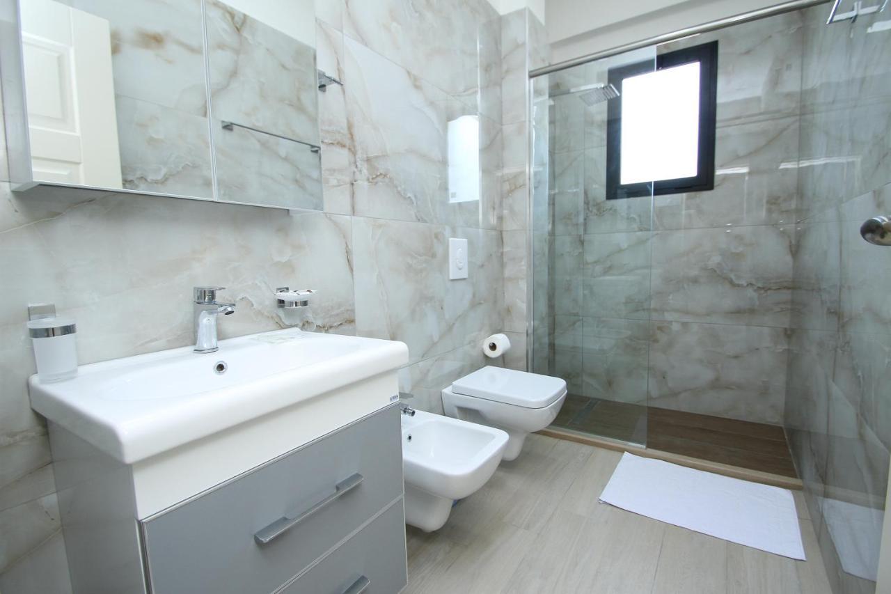 Hotel Roalb Radhime Ngoại thất bức ảnh